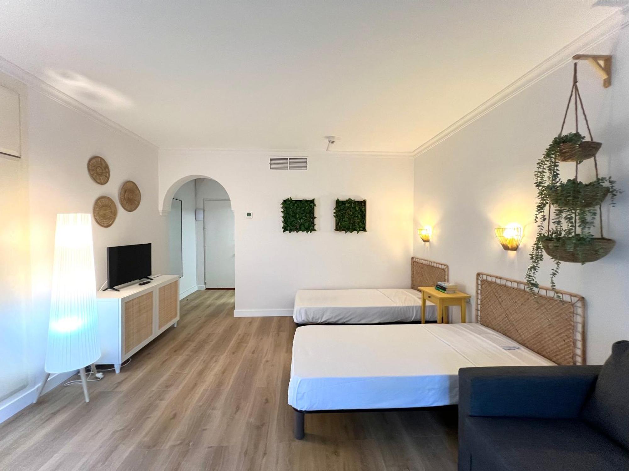Pyr Beach And Pool Studio I Fuengirola Exterior photo